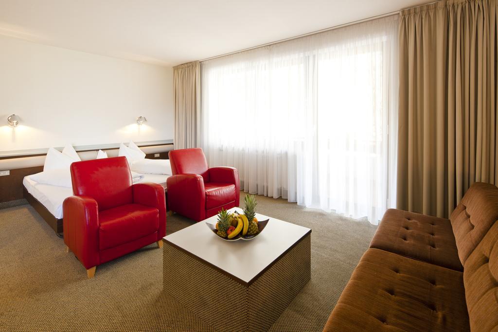 Parkhotel Marlena - Adults Only Marlengo Exterior photo